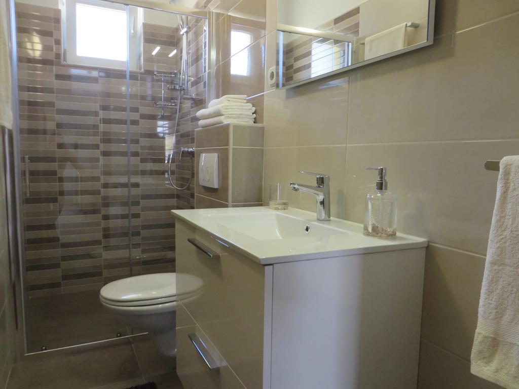פאקוסטאן Apartments Luka מראה חיצוני תמונה