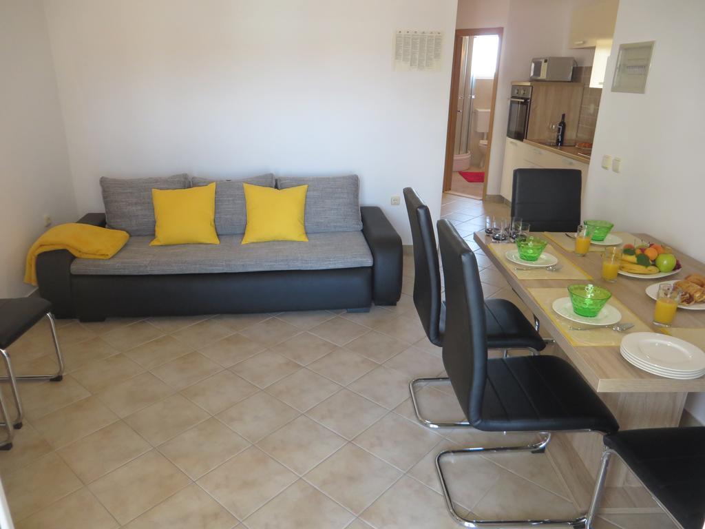 פאקוסטאן Apartments Luka מראה חיצוני תמונה